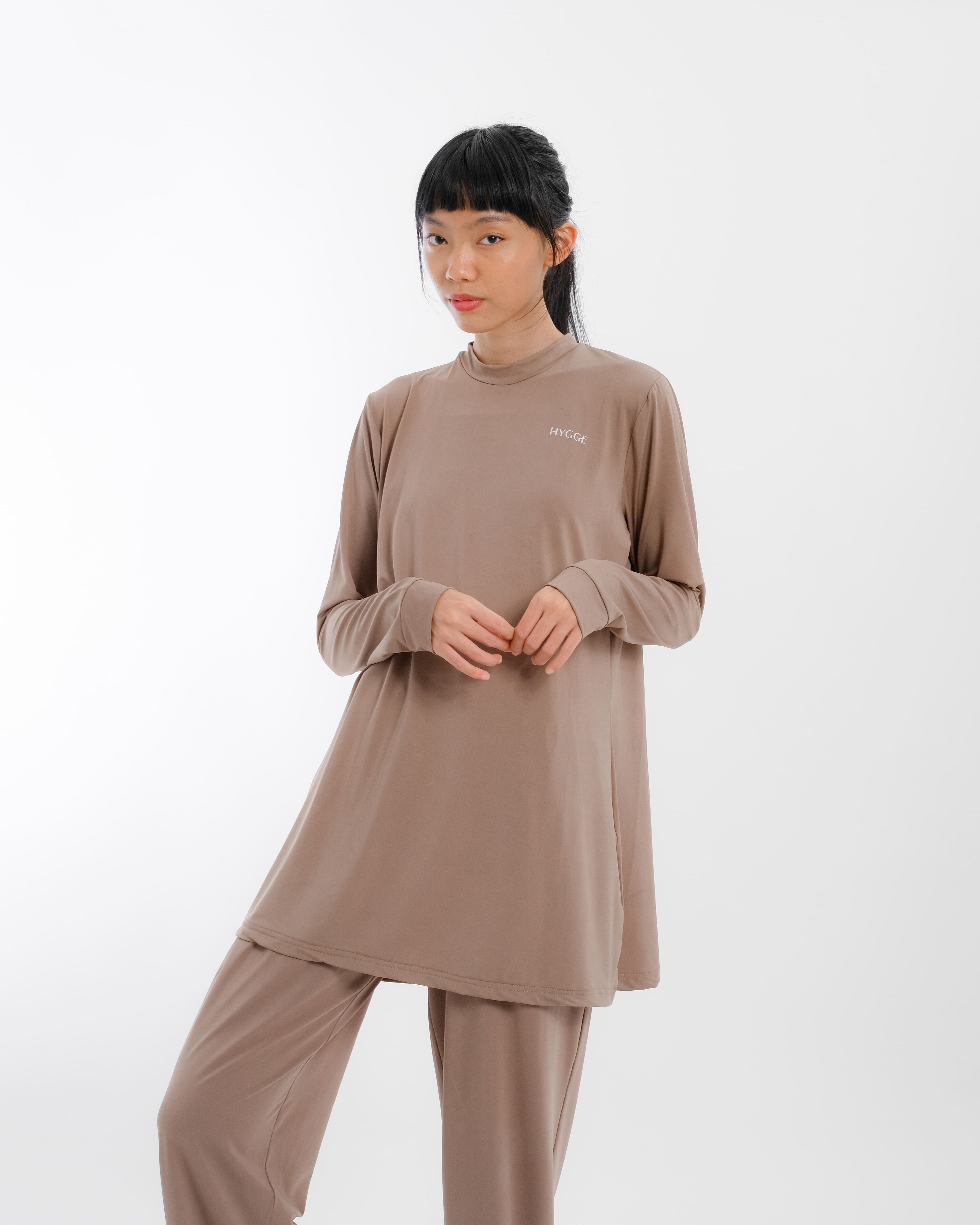 Yara Activewear - Kaos Olahraga Wanita Lengan Panjang, Polos, Adem & Nyaman
