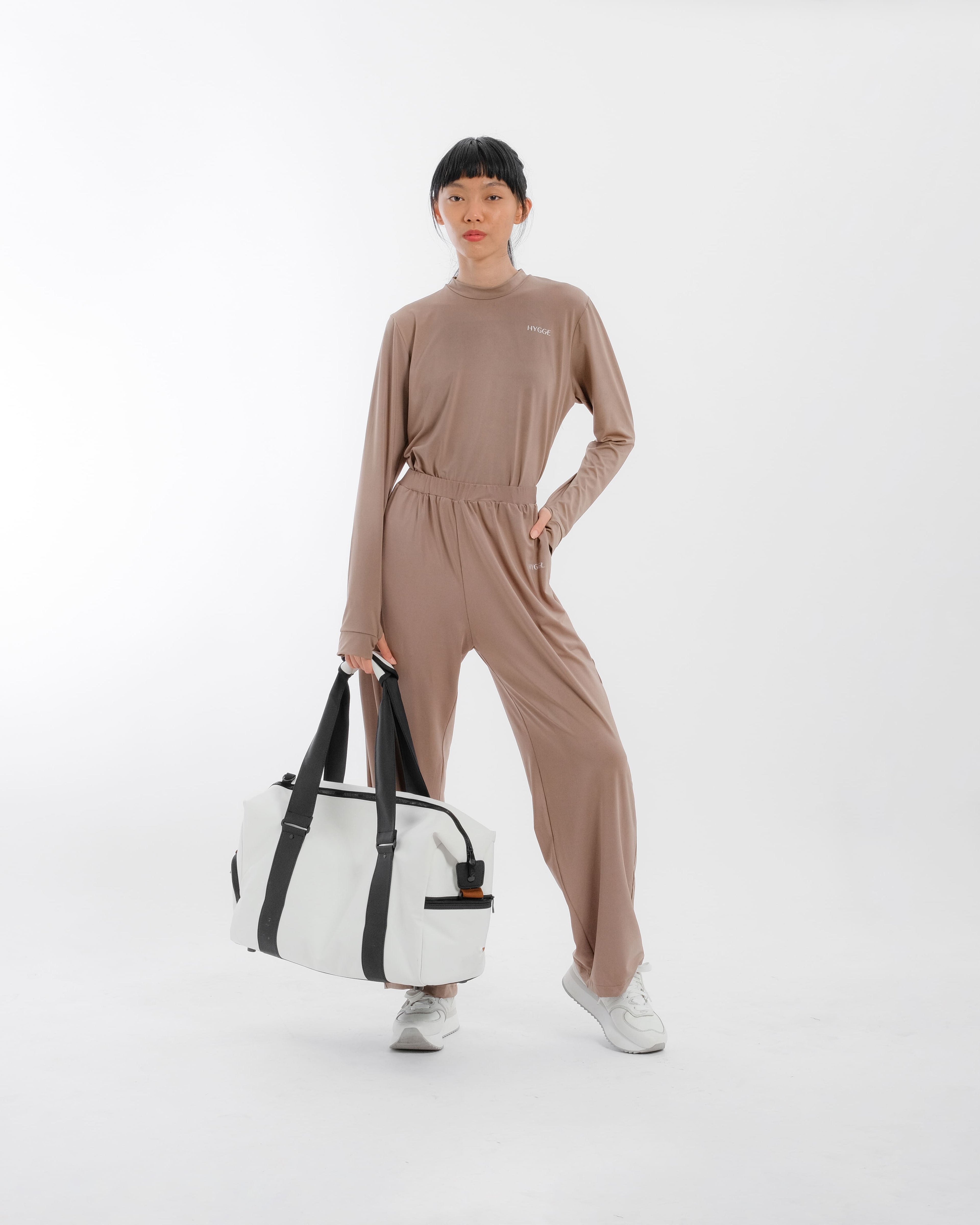 Elara Pants - Celana Olahraga Modis & Nyaman, Fit untuk Gym & Aktivitas Sehari-hari