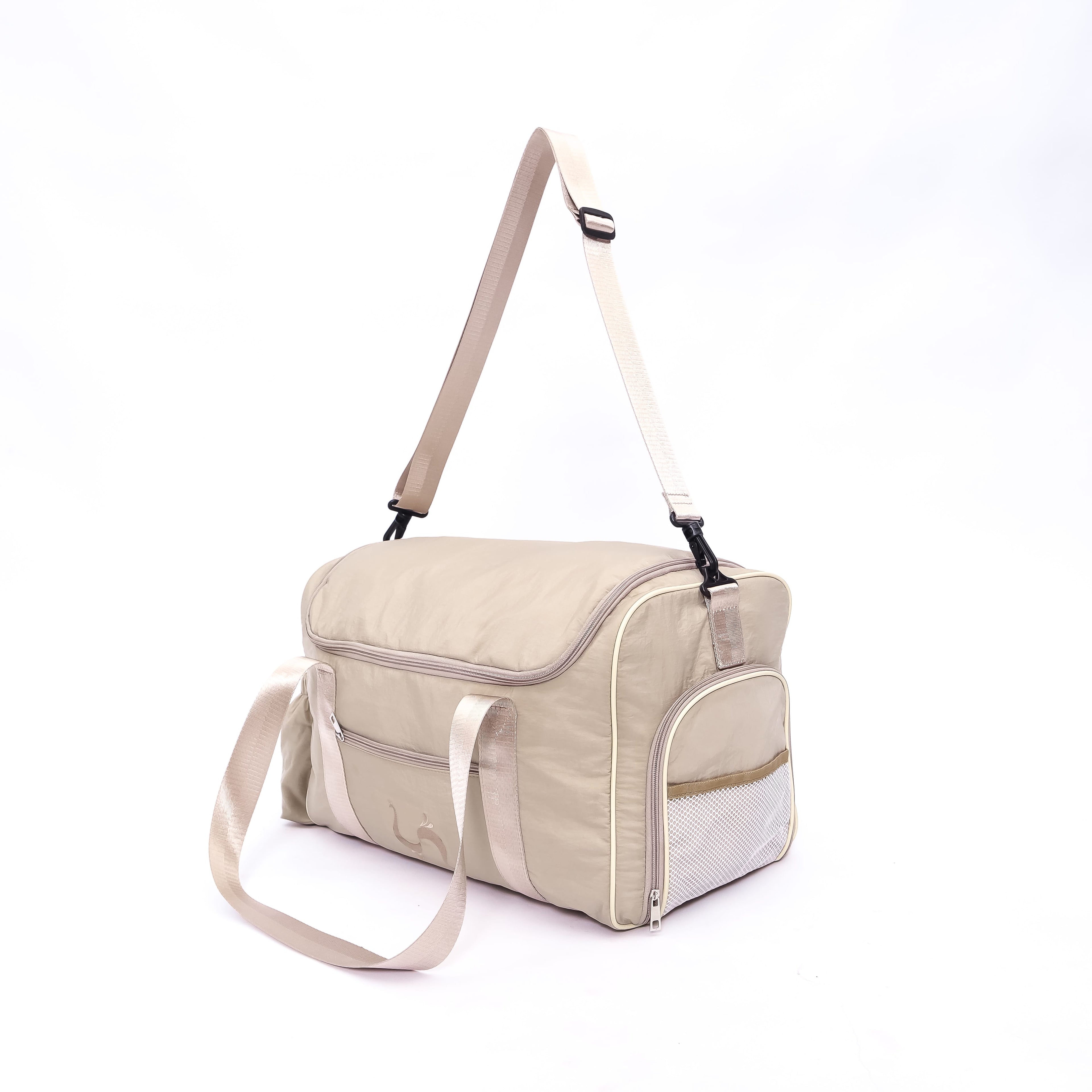 Calissa Gym Bag – Tas Olahraga Wanita dengan Kompartemen Sepatu & Botol Minum