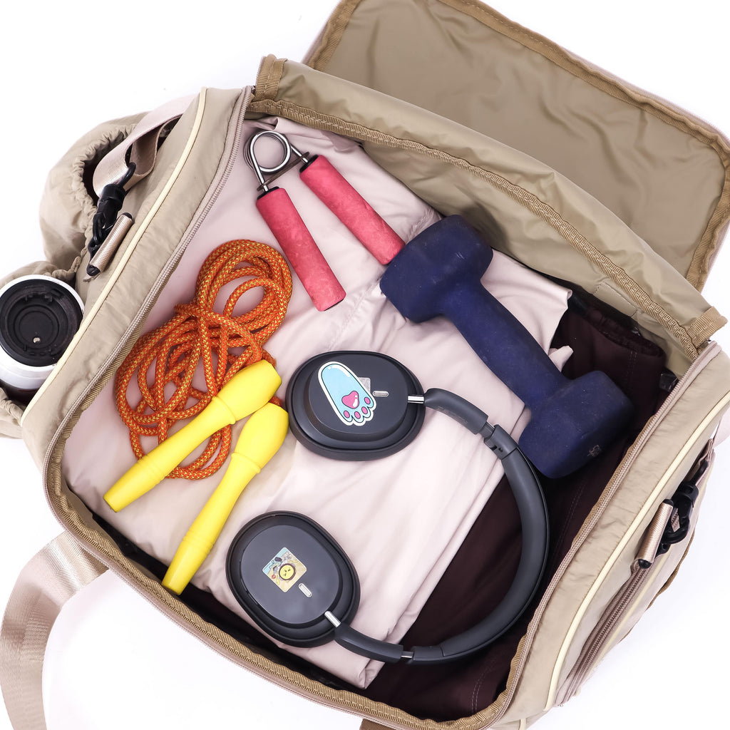 Calissa Gym Bag – Tas Olahraga Wanita dengan Kompartemen Sepatu & Botol Minum
