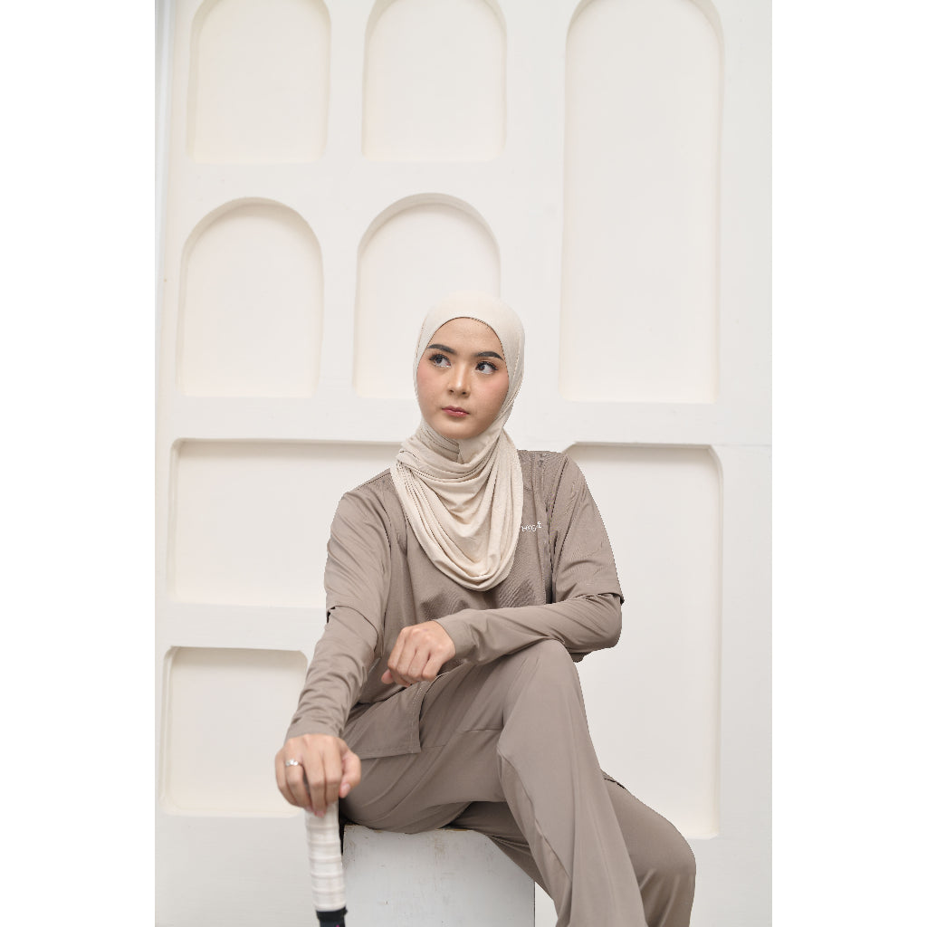 Anya Top Oversized 2-in-1 - Atasan Gym Modis & Nyaman, Fit untuk Semua Bentuk Tubuh